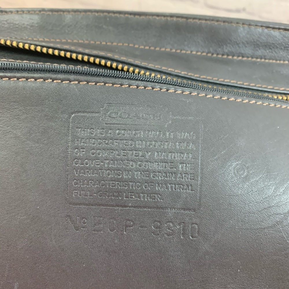 🎉Moving Sale! Coach vintage leather shoulder bag - Picture 5 of 8